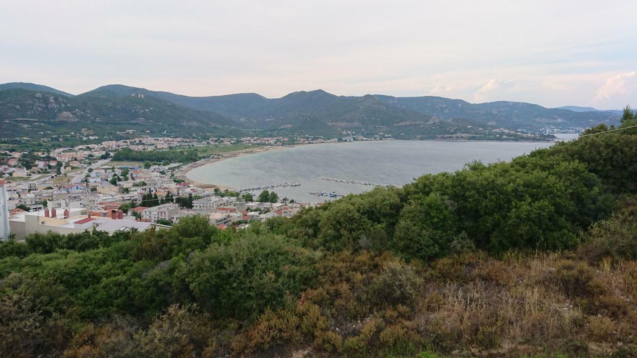 Apartment Ithakis Nea Iraklitsa エクステリア 写真