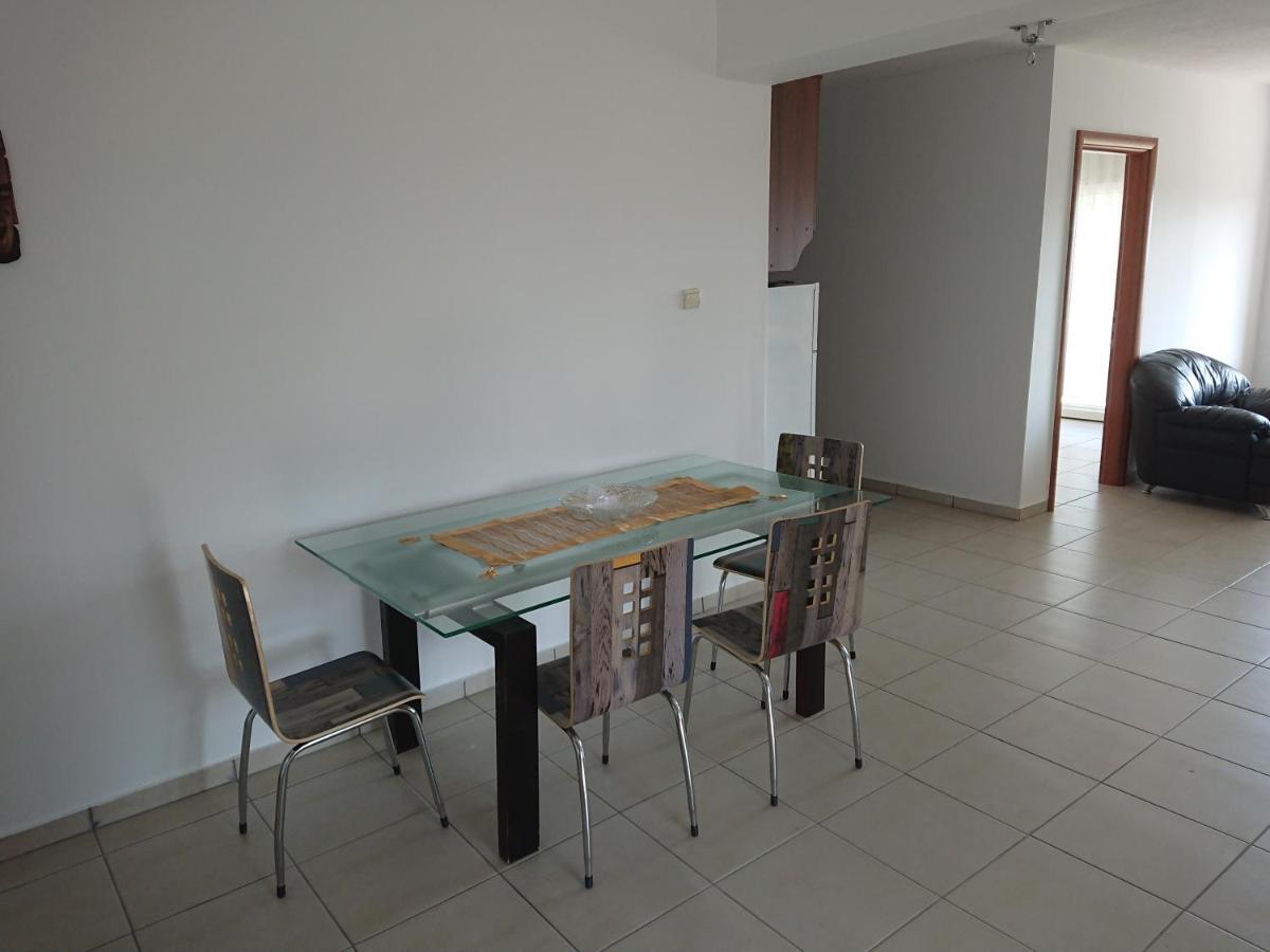 Apartment Ithakis Nea Iraklitsa エクステリア 写真